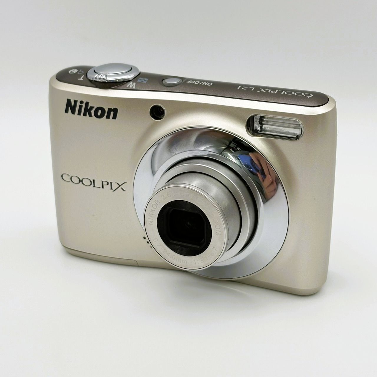 【美品】NIKON　COOLPIX　L21　オールドコンデジ　単３電池使用 Nikon COOLPIX L21 デジタルカメラ【単3電池稼働 美品 中古品