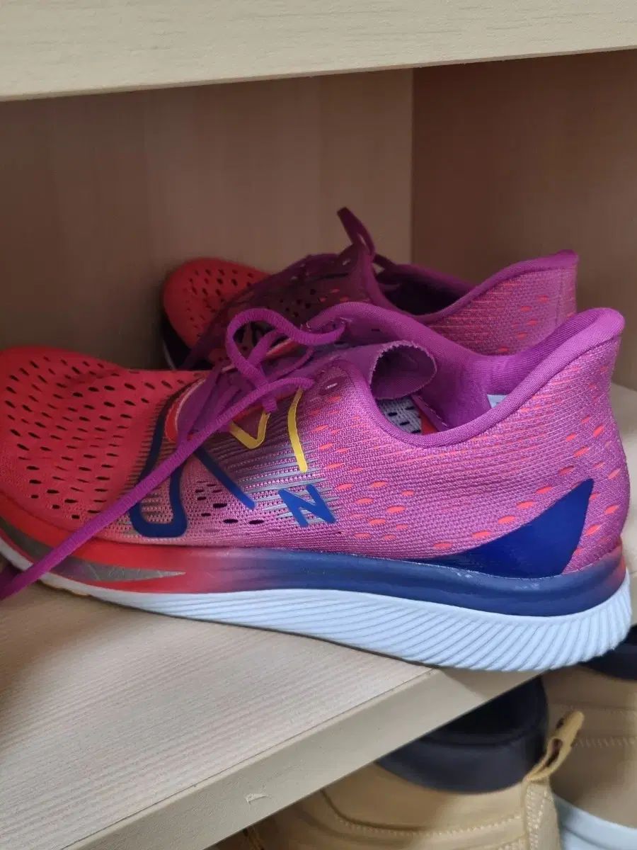 New Balance ニューバランス ペイサー ブレーク距離 ランニングシューズ