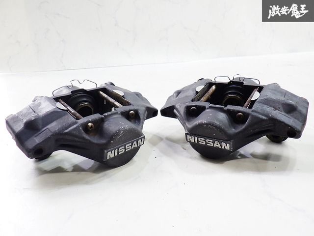 シルビア S13 新品リアキャリパー 左右 180sx 実動外し 日産 シルビア S13 新品リアキャリパー 左右 180sx 実動外し 日産
