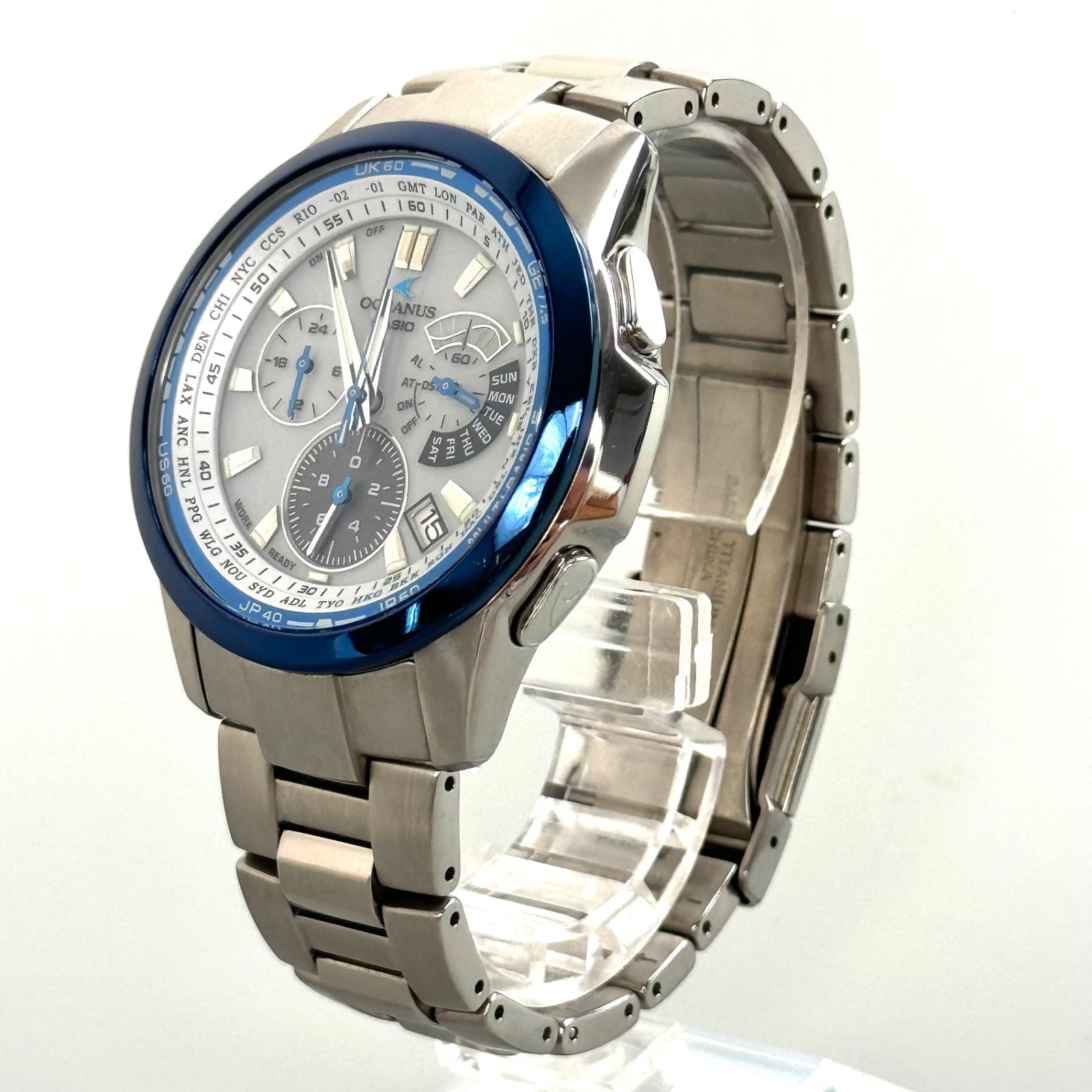 カシオ CASIO オシアナス OCEANUS OCW-M700TCJ-7AJF 電波ソーラー クロノグラフ デイト表示 白 チタニウム - メルカリ