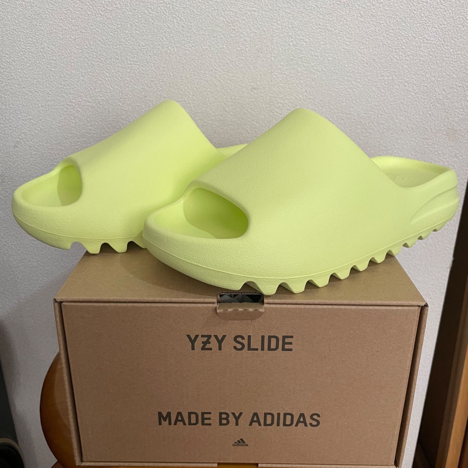 adidas YEEZY Slide 