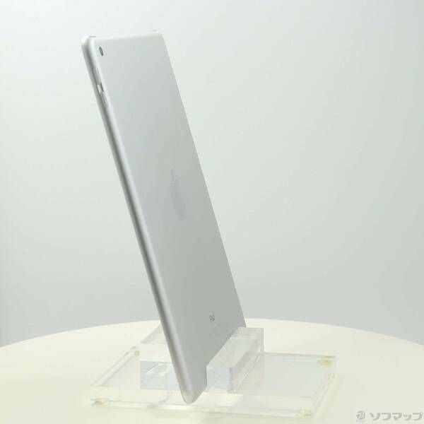 iPad 128GB Wi-Fi 第5世代シルバー美品メルカリ　FP2J2J/A 41hmAaWaDuL._SS200_.jpg