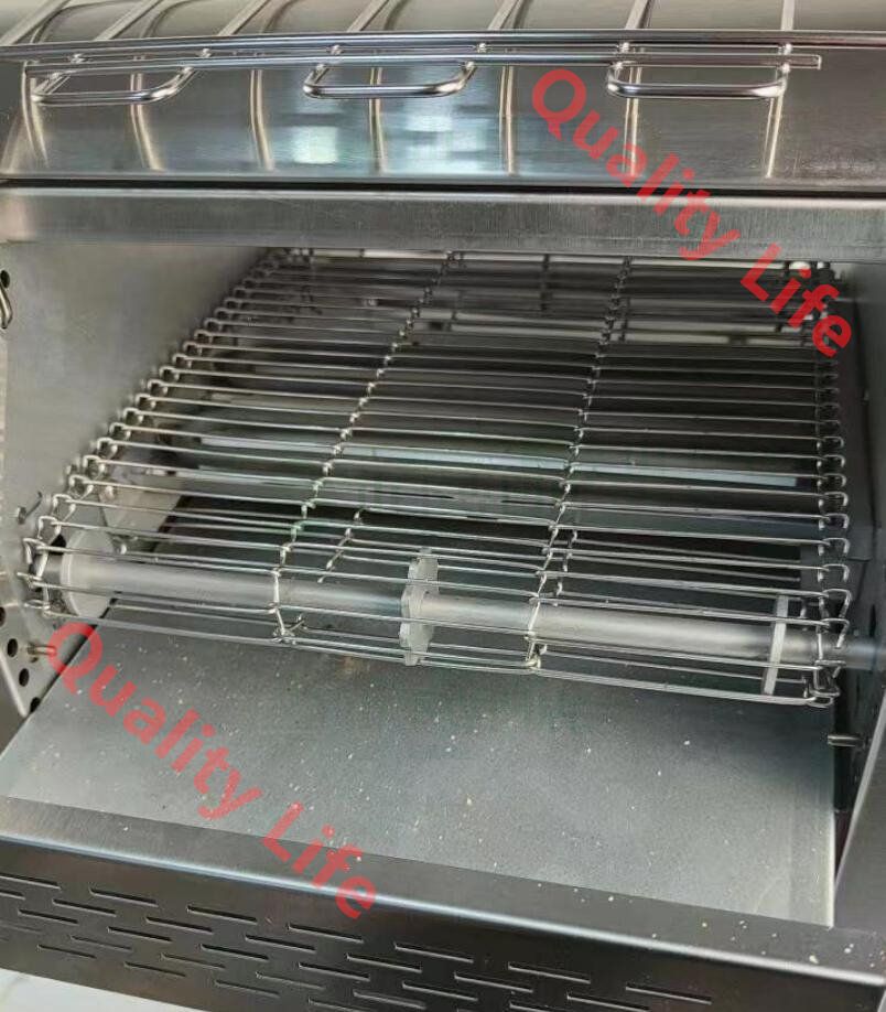 投入口幅約380mm