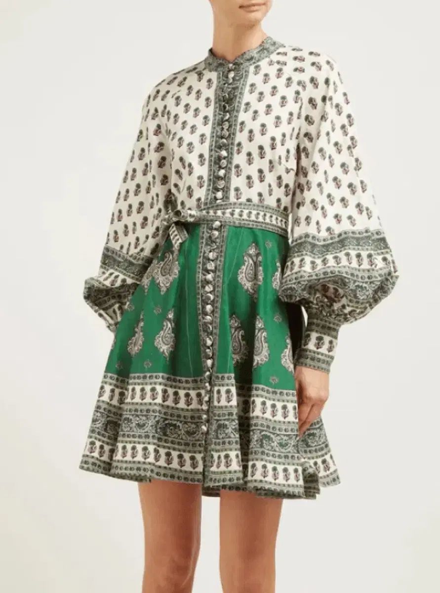 マーメイド風【ZIMMERMANN】ジマーマン ペイズリー ロングドレス ZIMMERMANN💐 ジマーマンの新作が入荷しています。 軽やかな生地