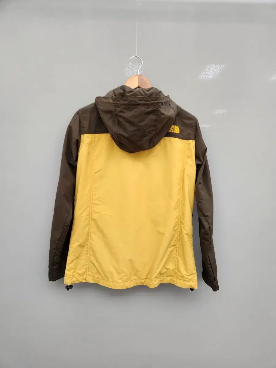 NORTH FACE