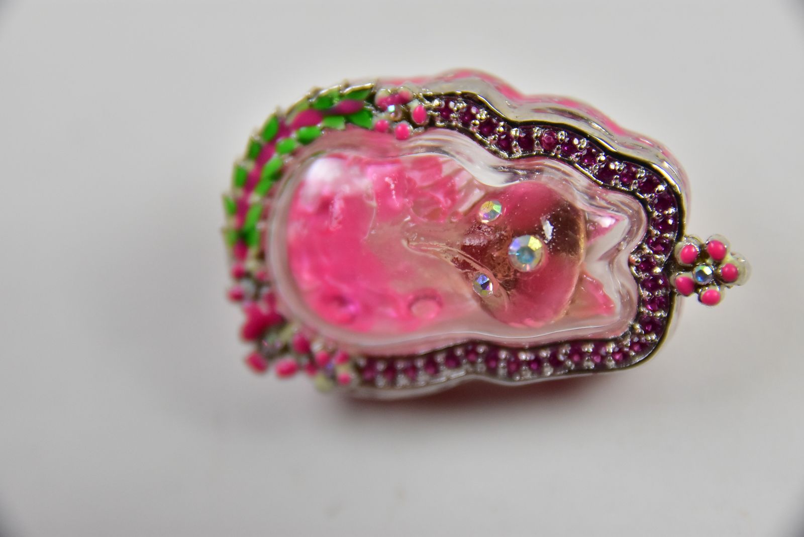 タイ呪物 呪符 ジンジョークカオハン 九尾の狐 ピンク プラクルアン