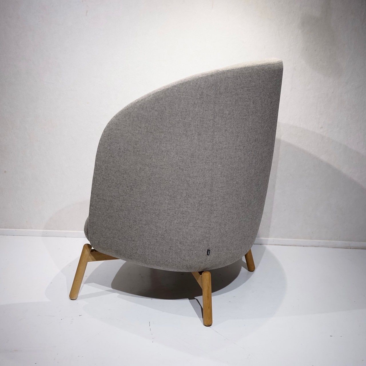 Bello select +HALLE プラスハレ Nest Easy Chair ネスト