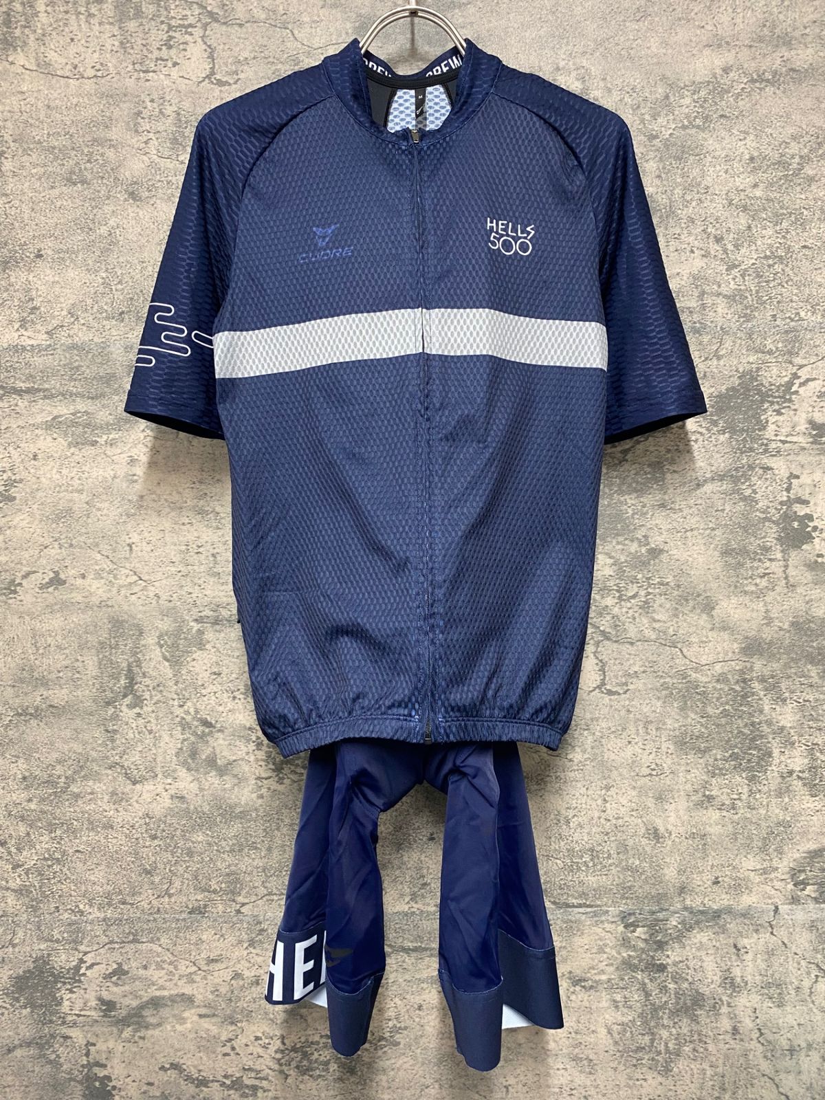 堀尾貞治氏の色紙書作品 「寿」