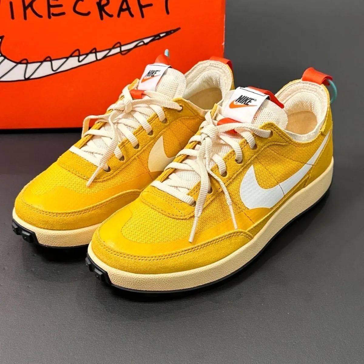 新品未使用 NIKE CRAFT GENERAL PURPOSE SHOE TOM SACHS 2022WMNS DA6672-700 ウィメンズ クラフト  ジェネラル パーパス シューズ トム サックス - メルカリ