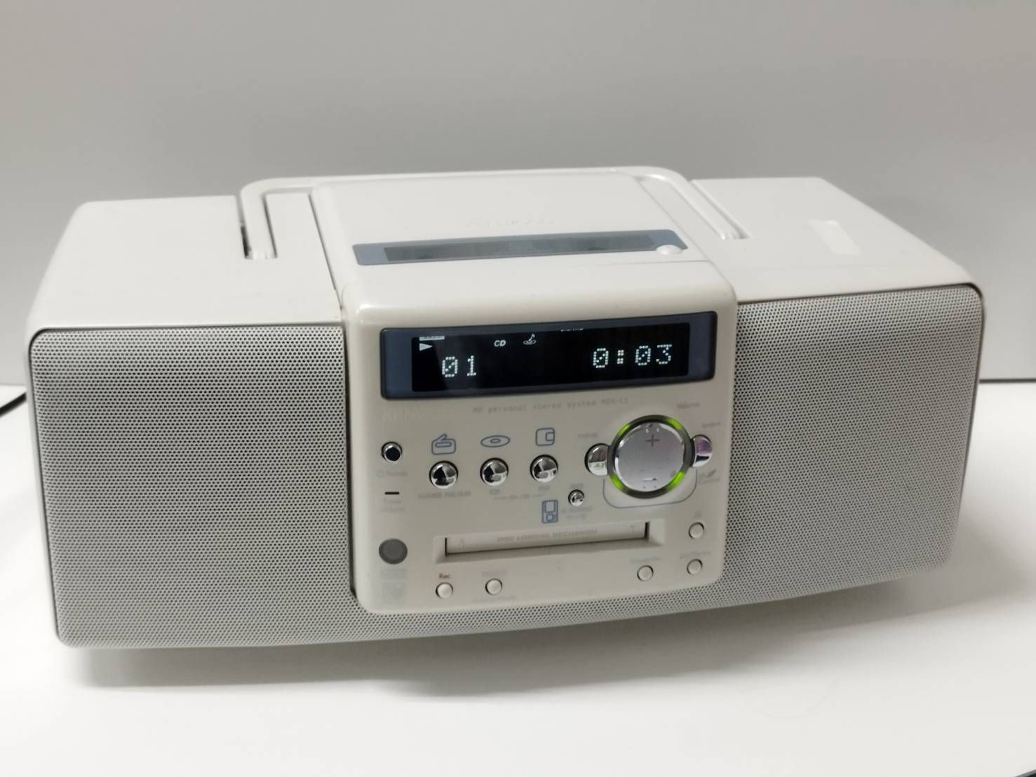 CD|MD|ラジオパーソナルステレオシステム