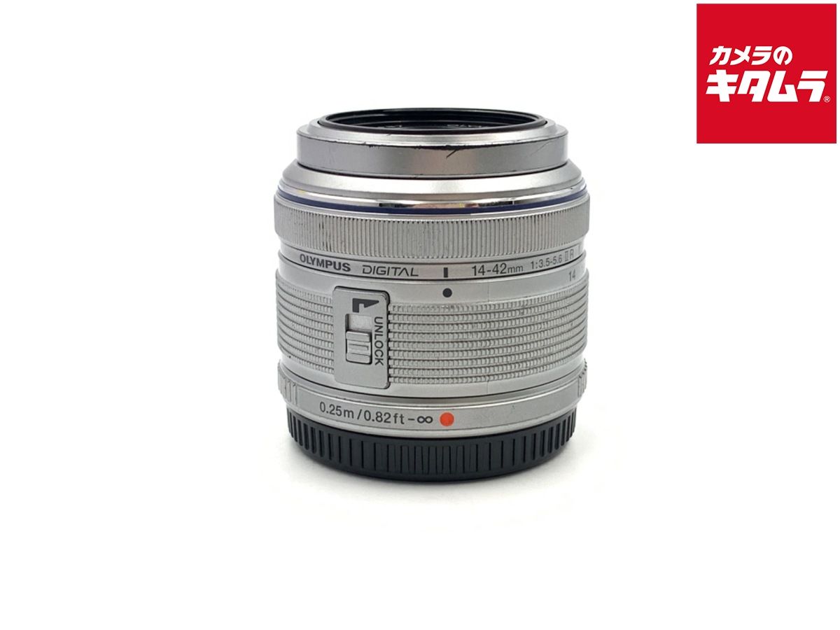 動作品　キャノン Canon EF-S 18-200mm F3.5-5.6 IS Nikonデジタルカメラ COOLPIX L26 ポーチ＆ストラップ付き