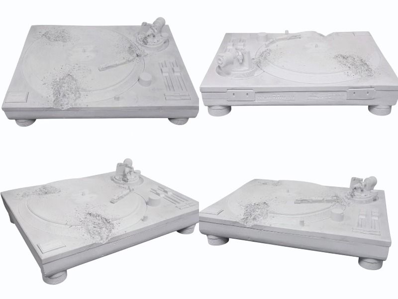 新品未使用 RIMOWA リモワ × Daniel Arsham ダニエルアーシャム イローデッドターンテーブル パイロットケース 9259007492 中古 4b000607 新品未使用 RIMOWA リモワ × Daniel Arsham ダニエルアーシャム イ