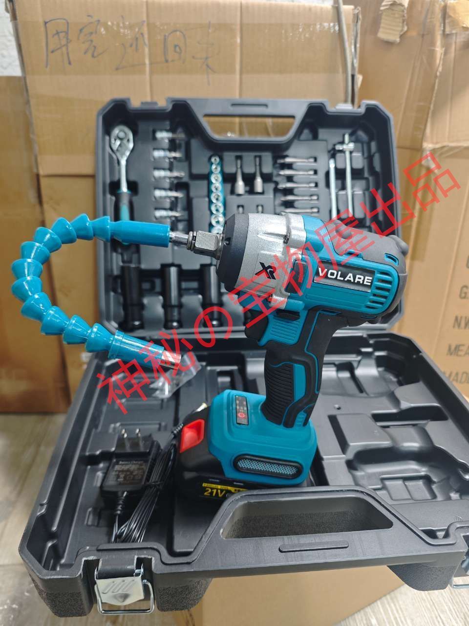 電動インパクトドライバー21Vセインパクトレンチ3枚LED灯マキタ18Vバッテリータイヤ交換ット1台多役併用充電式XR正逆転両用PS