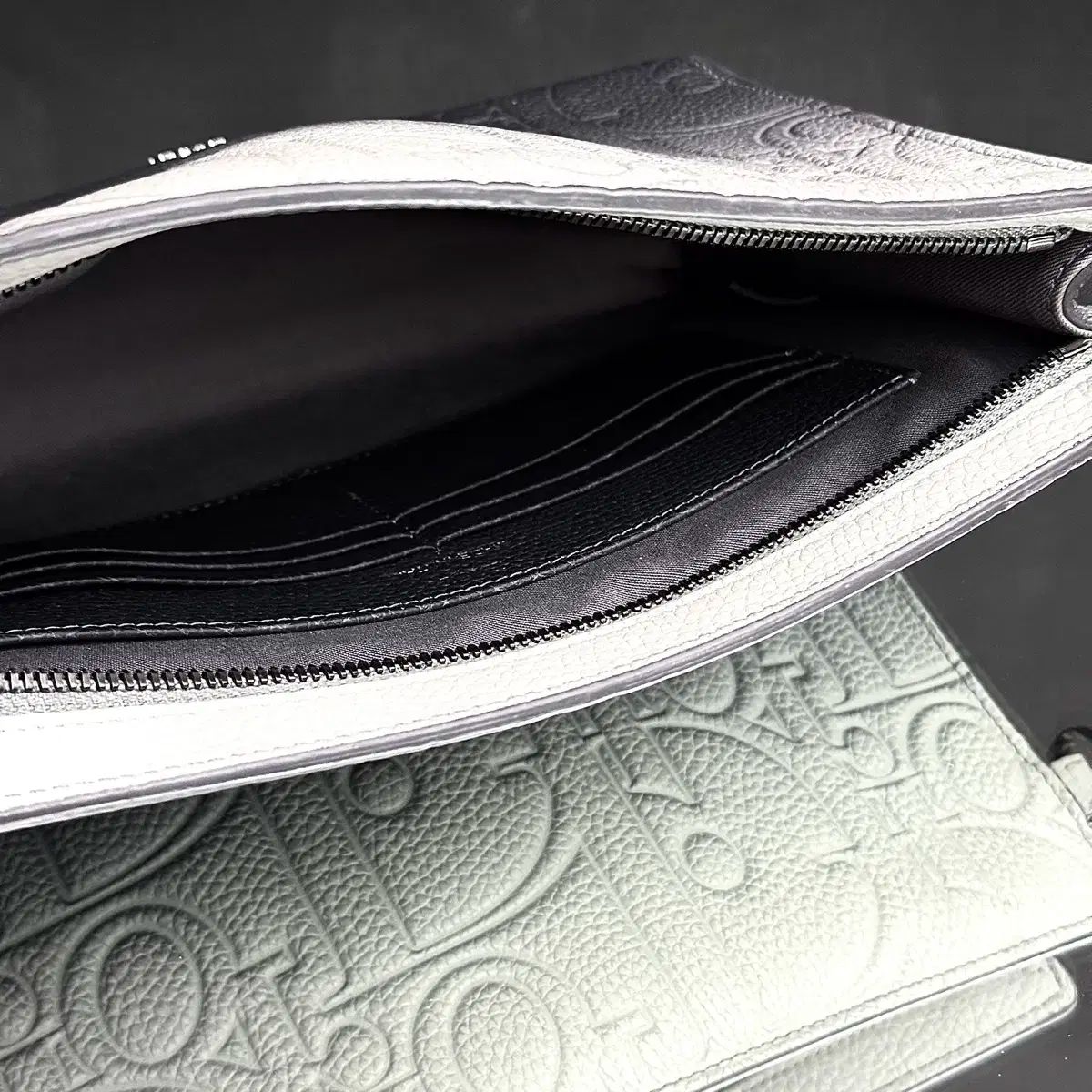 トライアングルバッグ