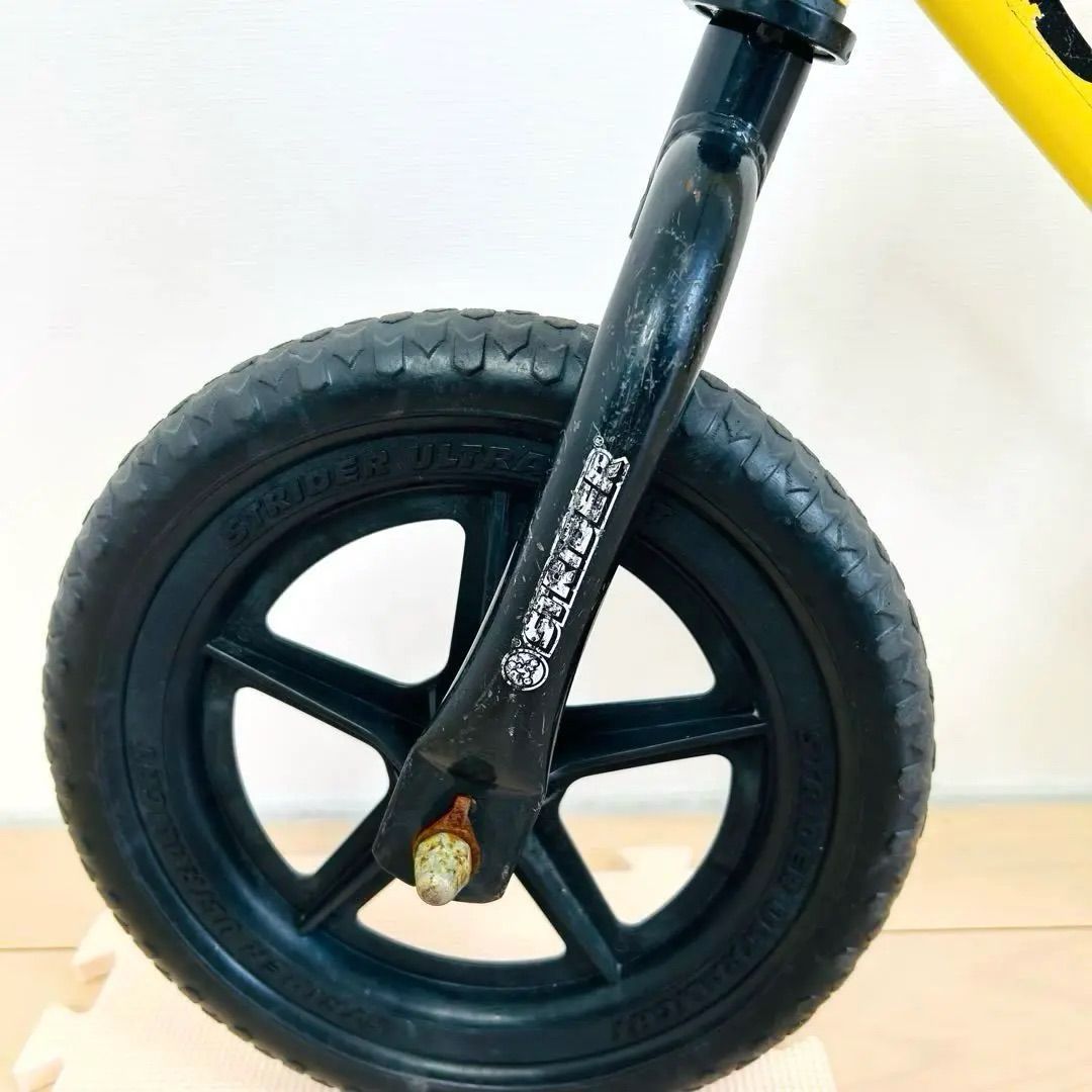 STRIDER イエロー 12インチ　旧スポーツモデルです。 STRIDER ストライダー SPORT スポーツ 日本正規品 12インチ