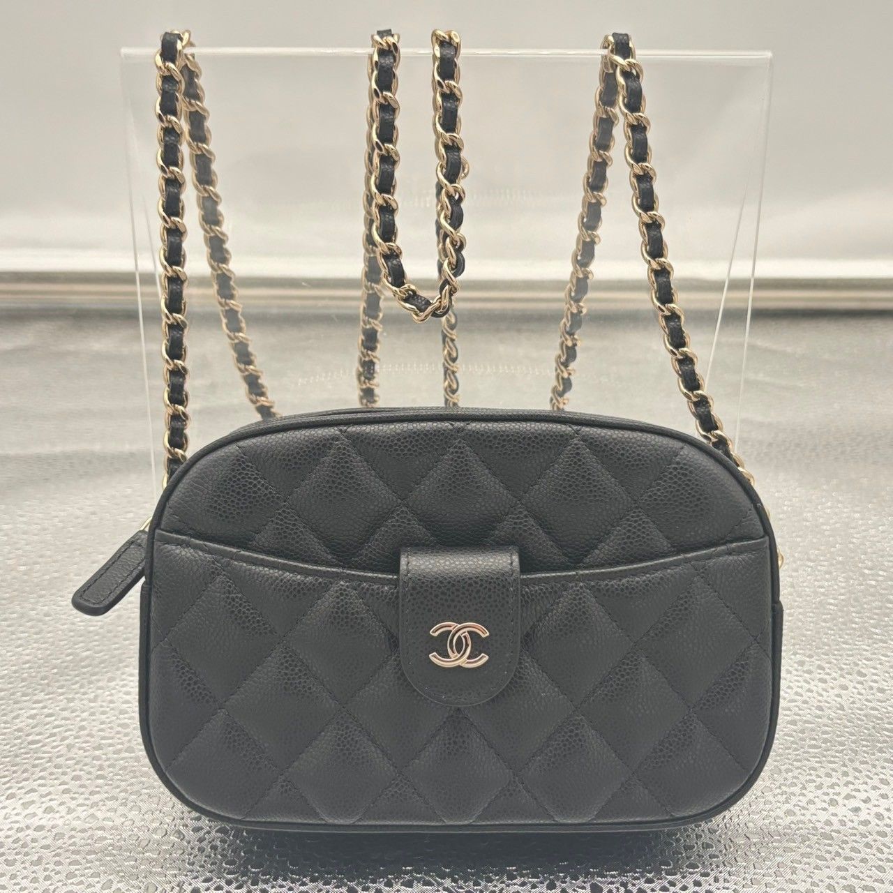 CHANEL マトラッセ ココマーク チェーンクラッチバック AP3998