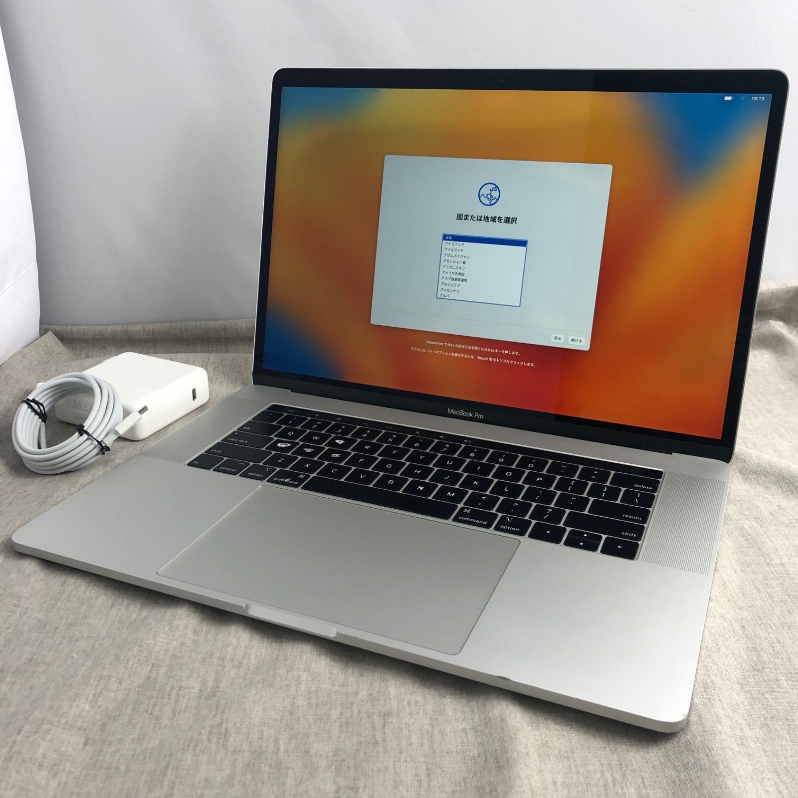 ◇ジャンク品◇Apple MacBook Pro (15インチ, Mid-2018 Touch Bar) /LT