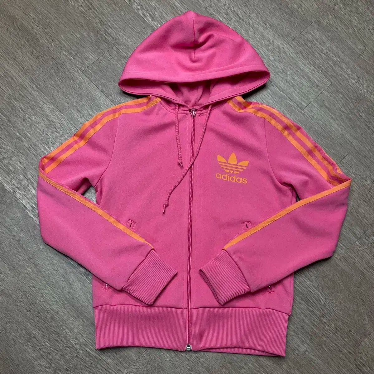 アディダス ピング フードジップアップ スリムフィット