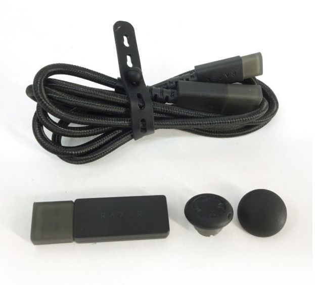 Razer レイザー Wolverine V2 Pro ワイヤレス コントローラー プレイステーション PS5-PC対応 UP786_INFO