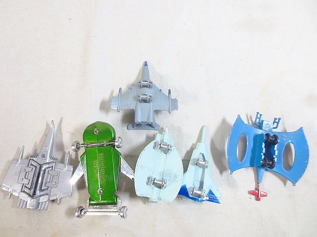 美品 永大グリップ 超合金 サンダーバード ウルトラマン 戦闘機 ストア