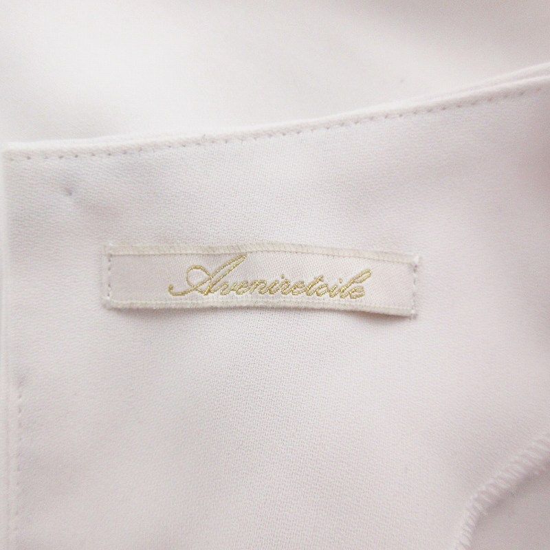 アベニールエトワール Aveniretoile ショルダーフリルブラウス