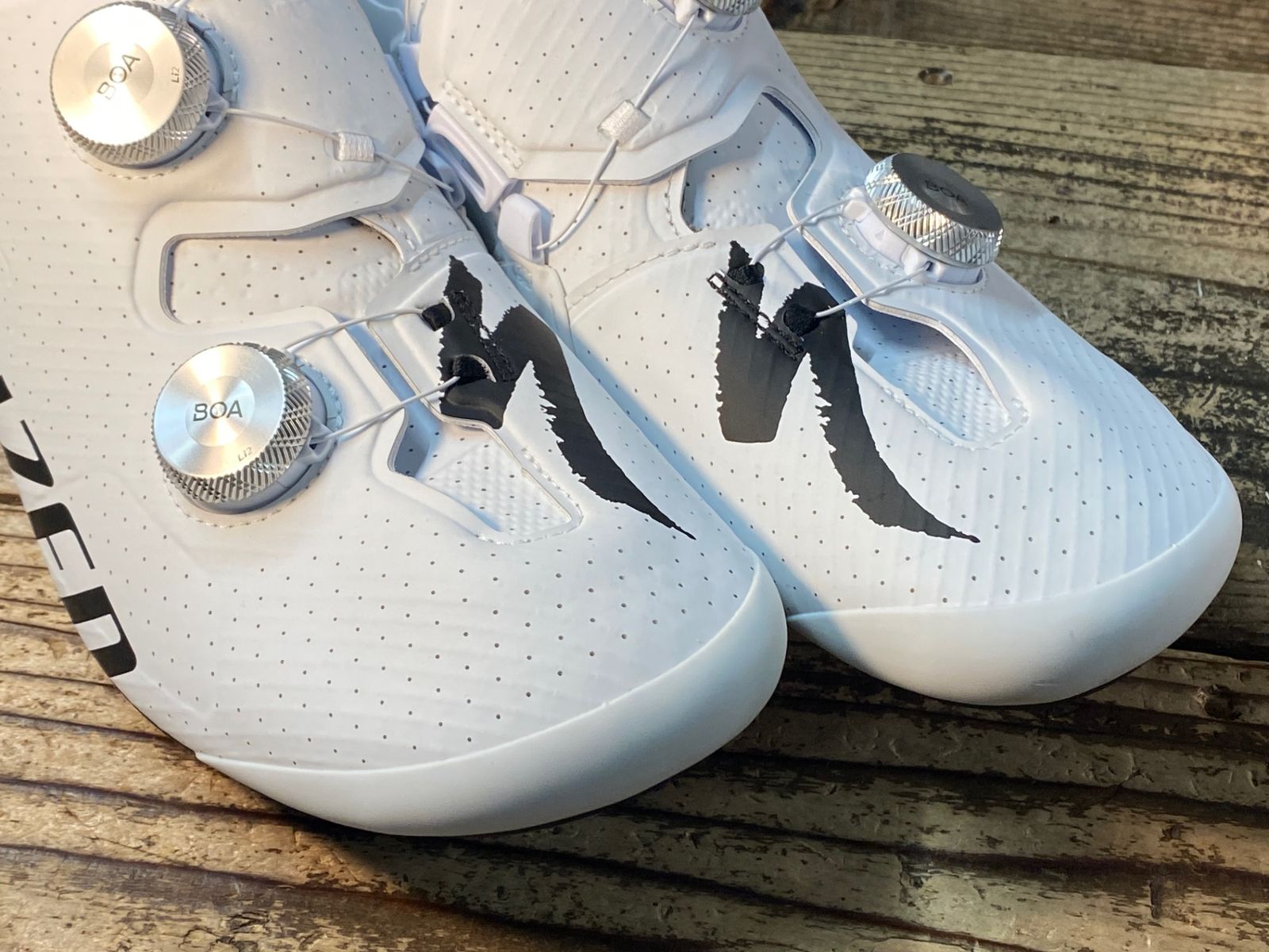 JM428 スペシャライズド SPECIALIZED エスワークス S-WORKS ARES 2 RD ビンディングシューズ TEAM 白 EU43.5 SPD-SL