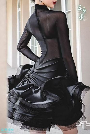 25年新作 新品未使用ラテンドレス ラテンワンピース ダンス衣装