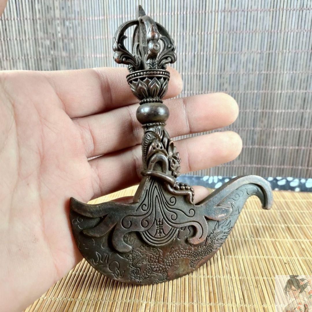 銅器 仏教  金剛杵 古美術 コレクション品 銅製 工芸品 彫刻装飾品置物 銅細工 竜頭法器 金剛杵 金剛杵 装飾品 工芸品 美術品 置物