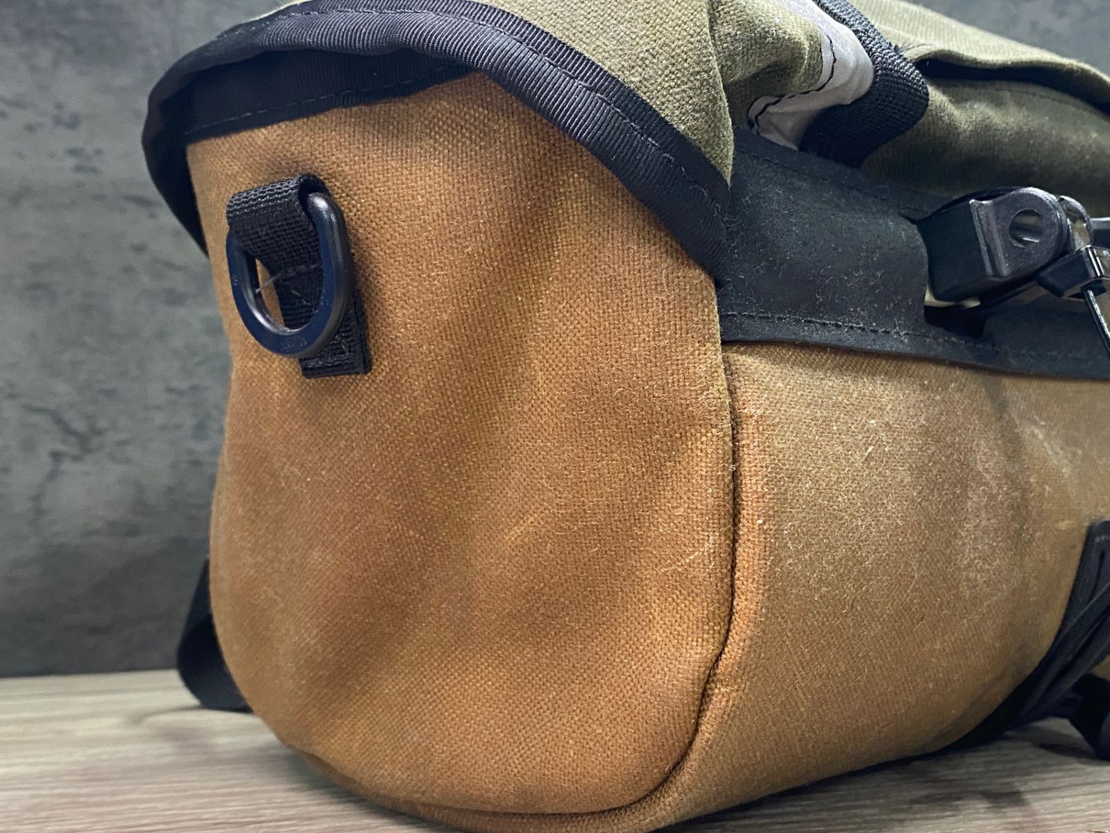 LUG ハンドルバーバッグ