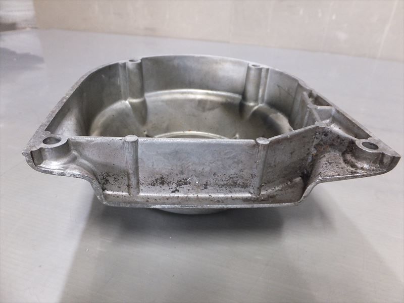 SUZUKI GT550 ジェネレーターカバー 当時物 スズキ GT380 GT750 (24