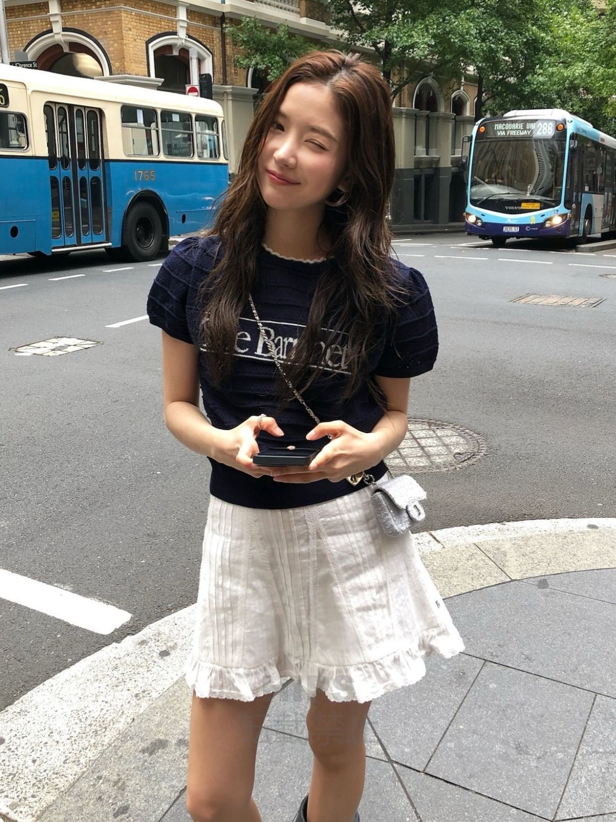 夏のきれいめ ニット