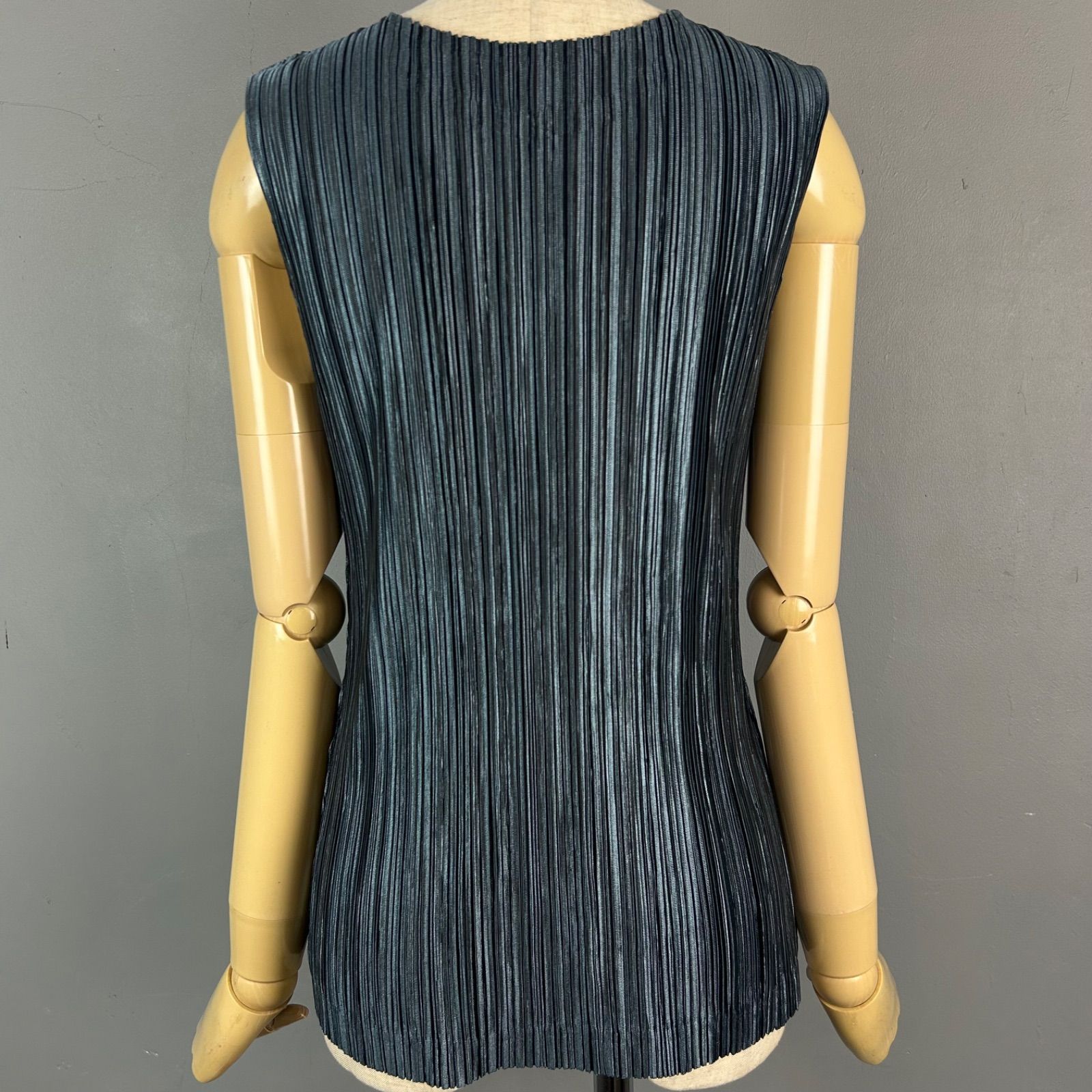 美品 日本製 PLEATS PLEASE ISSEY MIYAKE イッセイミヤケ