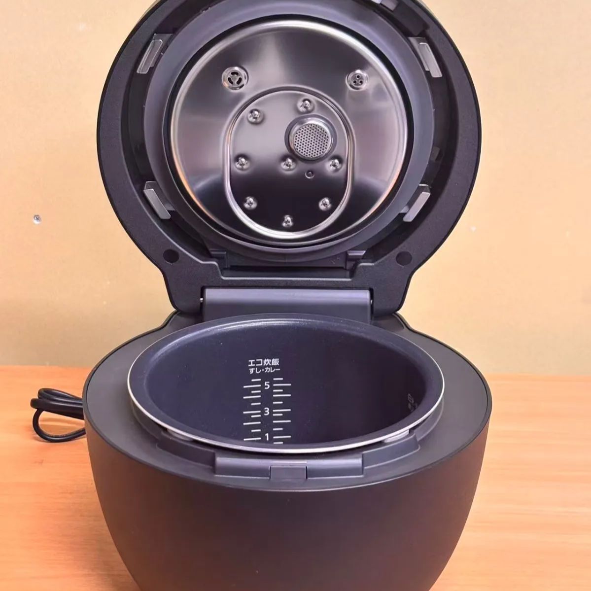 パナソニック ビストロ SR-V10BB-K ブラック 5.5 合 圧力IH炊飯器