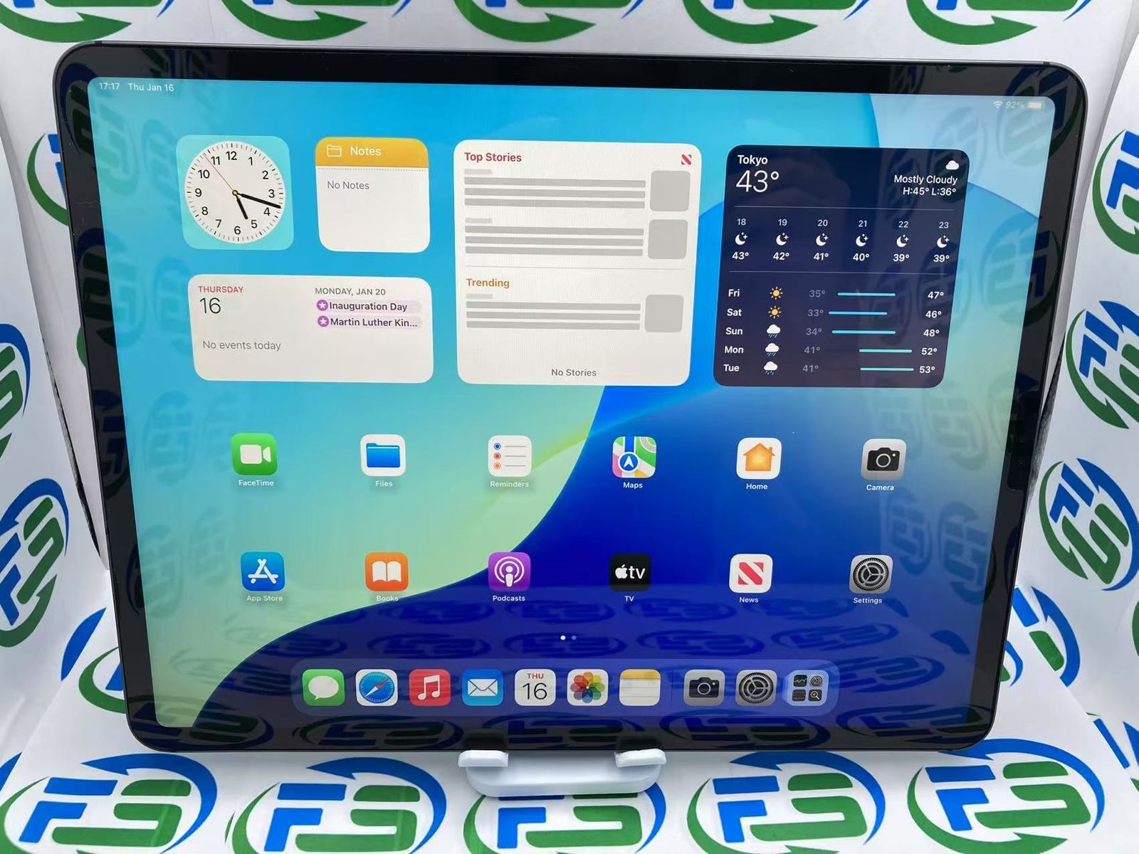 iPad Pro (第4世代) 12.9インチ 256GB Wi-Fiモデル iPad Pro12.9インチ本体