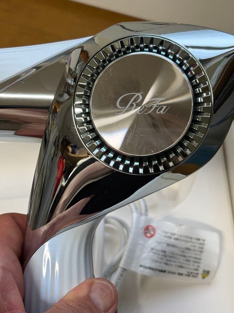 ReFa ビューテックヘアドライヤー　BK 若干の値引き可能 ReFa リファビューテック ドライヤー BX ブラック 通販 - 西武