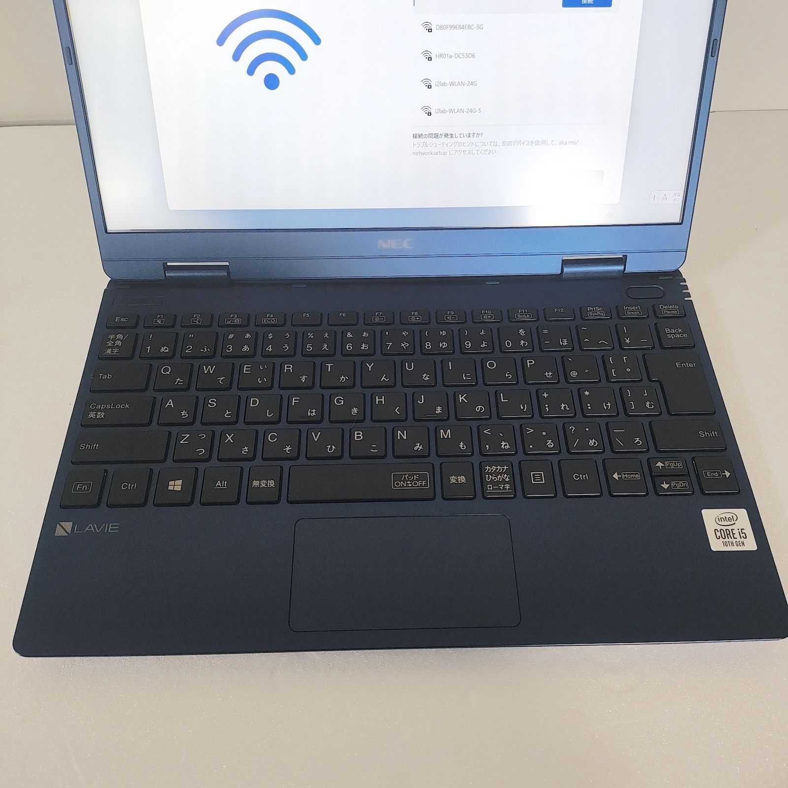 NEC LAVIE Mobile｜モバイルノートPC｜i5/8GB/SSD256GB Win11