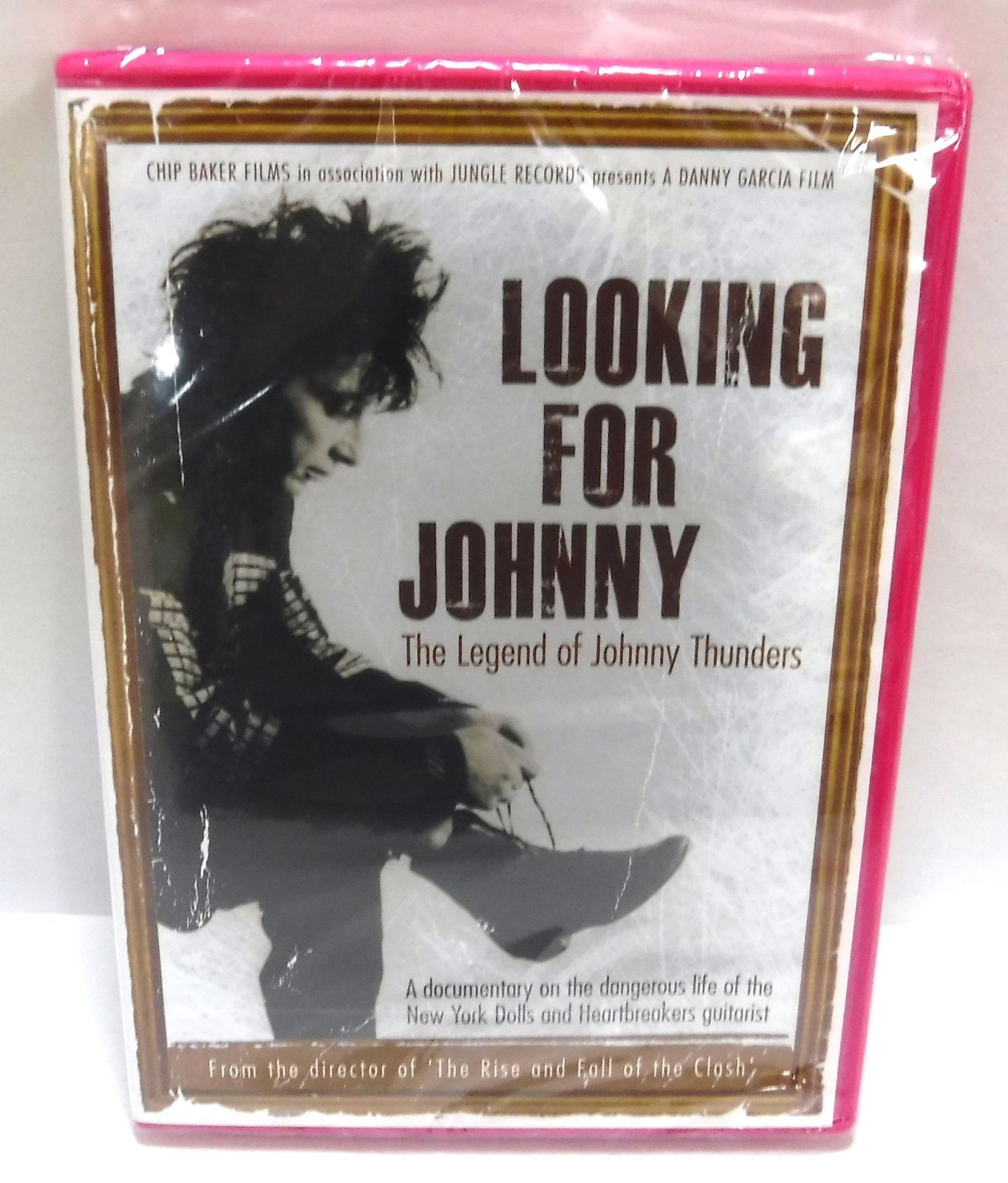 【DVD】LOOKING FOR JOHNNY ジョニー・サンダースの軌跡 Amazon.co.jp: Looking for Johnny ジョニー・サンダースの軌跡