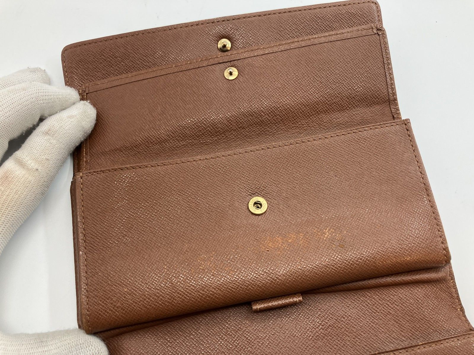 ルイヴィトン 3つ折り長財布 モノグラム ポルト・トレゾール