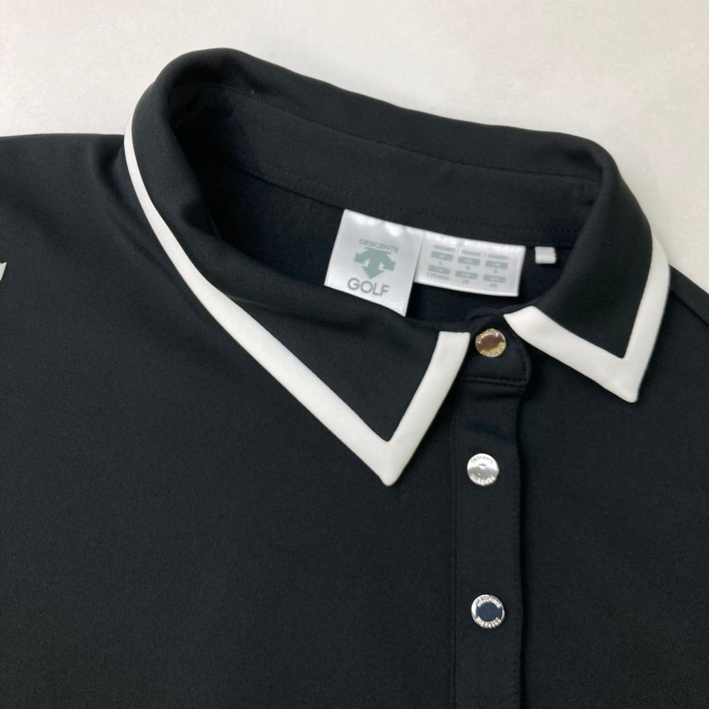 サイズ：L DESCENTE GOLF デサントゴルフ  アシンメトリー 長袖ポロシャツ  ブラック系 [240101481458] ゴルフウェア レディース ストスト サイズ：L DESCENTE GOLF デサントゴルフ アシンメトリー 長袖