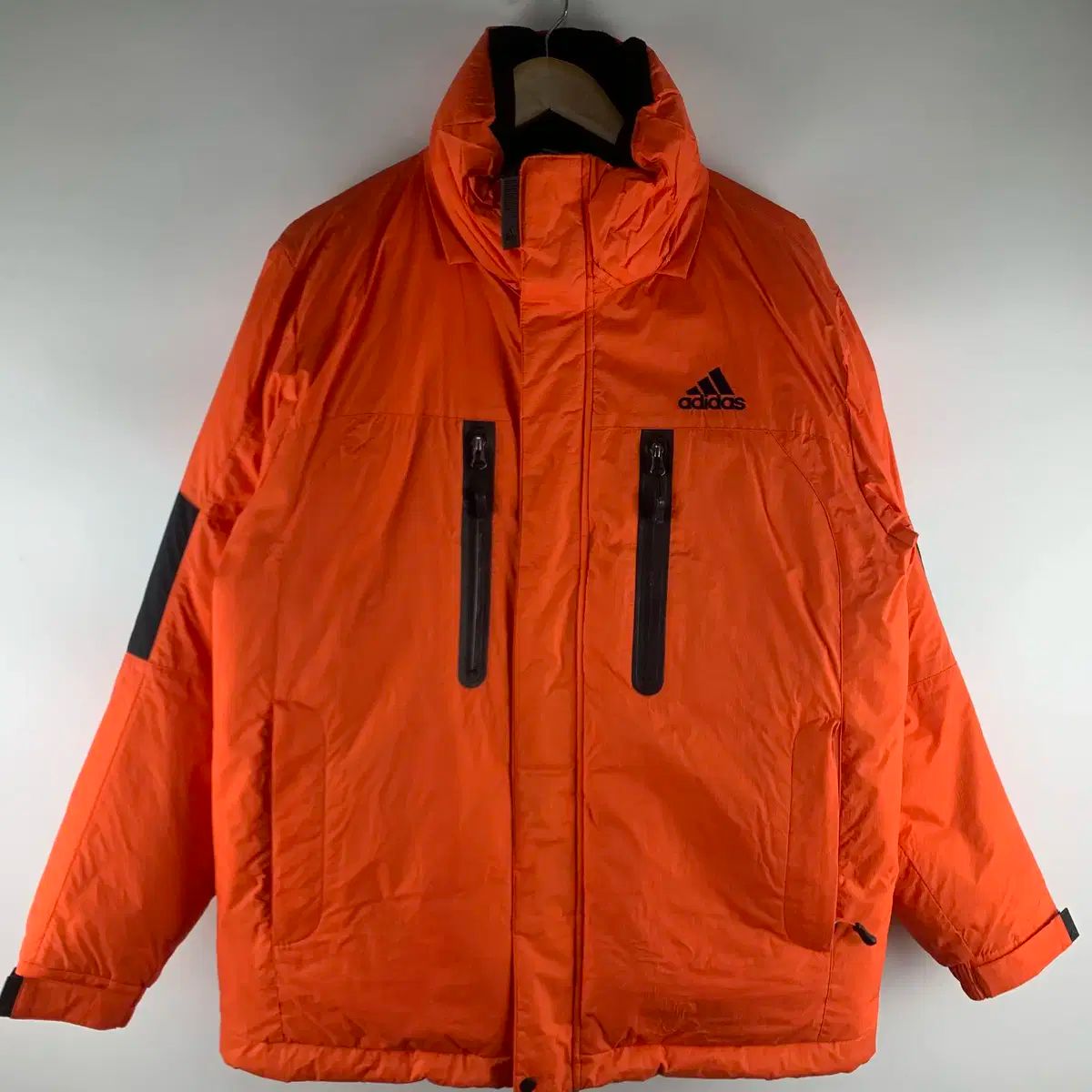 雷市場（ポンジャン）商品韓国直送】 adidas(アディダス) 800