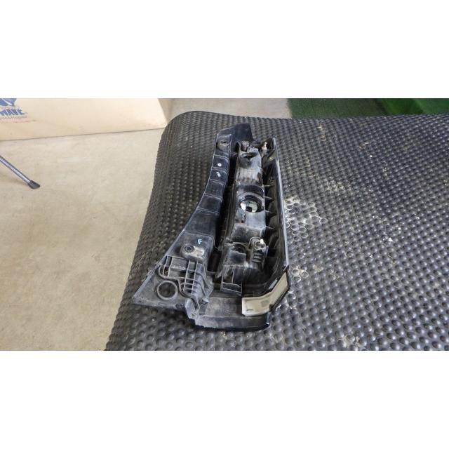 Ｎ－ＢＯＸ DBA-JF2 左テールランプ