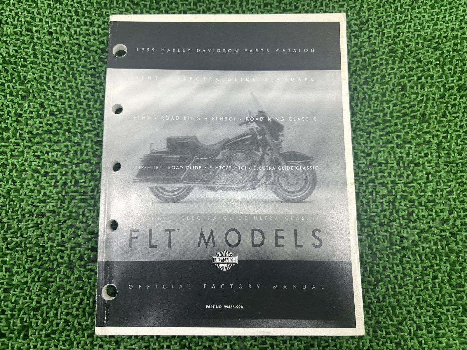 FLT パーツリスト 英語版 ハーレー 正規 バイク 整備書 1999年FLTモデル ツーリング パーツカタログ 車検 パーツカタログ 整備書 yP