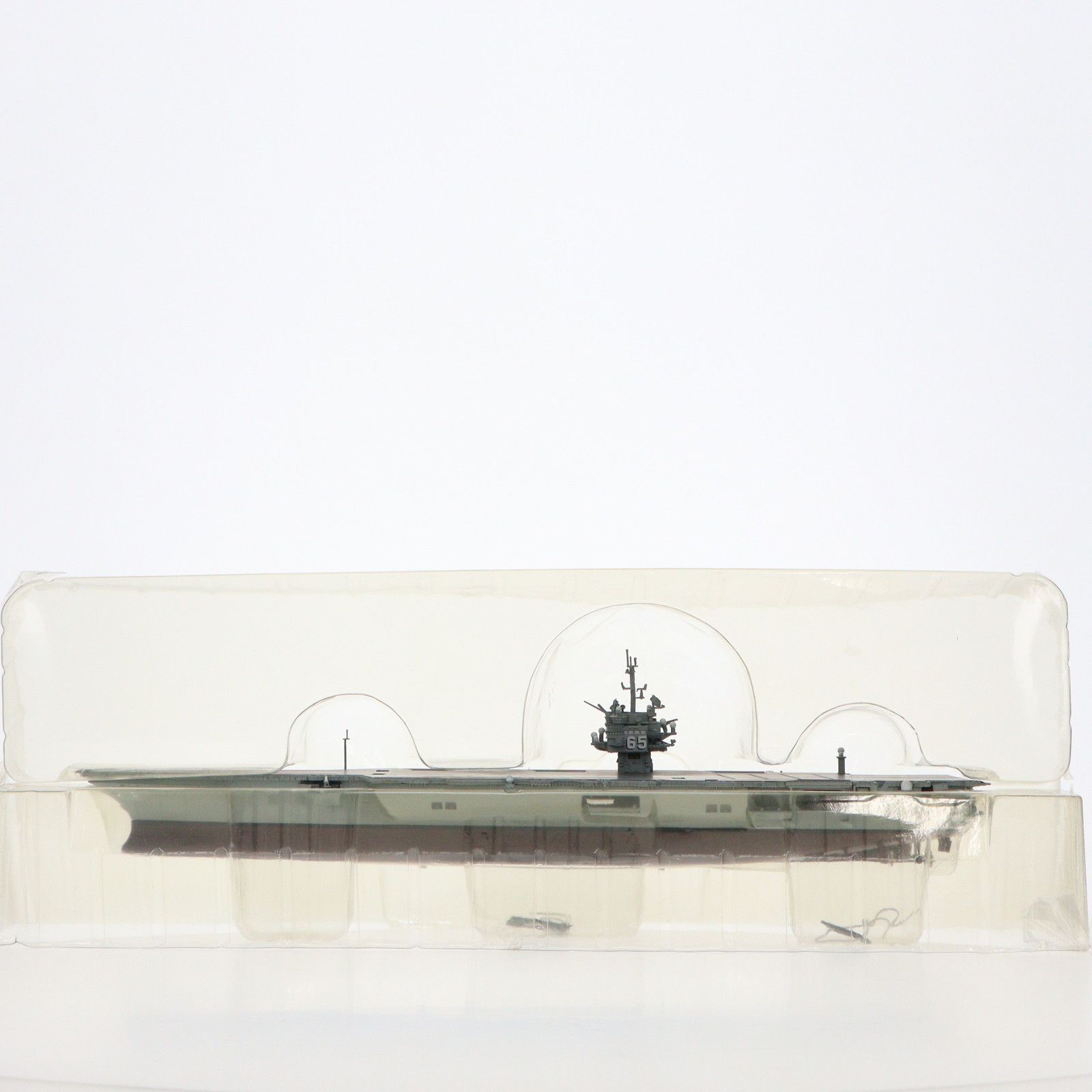1/700 CVN-65 空母エンタープライズ アメリカ軍 完成品 艦船(86012) UNIMAX(ユニマックス) 1/700 CVN-65 空母エンタープライズ アメリカ軍 完成品 艦船