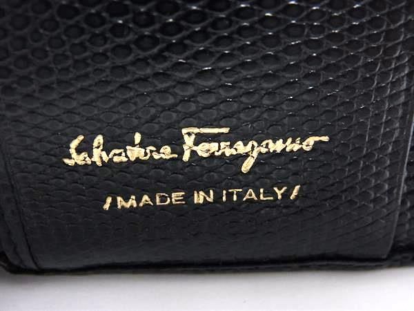 Salvatore Ferragamo フェラガモ ヴァラ リザード型押しレザー 二