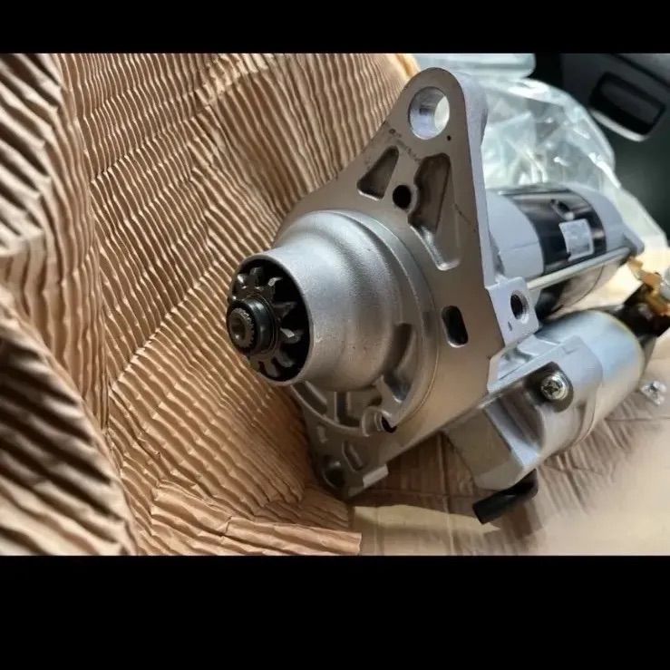 新品 未使用 いすゞ 純正 フォワード FRR90 スターター セル 新品 未使用 いすゞ 純正 フォワード FRR90 スターター セル