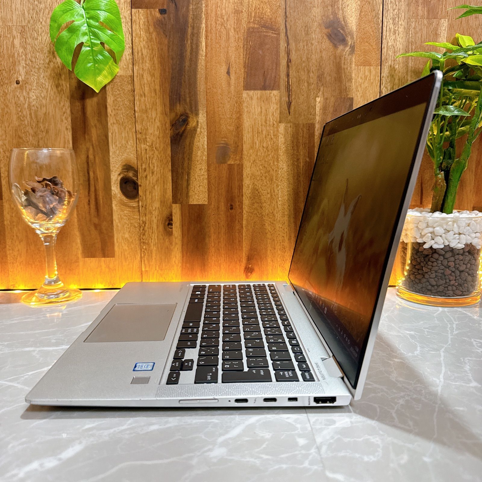 最高峰i7‼️HP EliteBook x360 ☘最高峰Corei7第8世代☘️SSD512GB