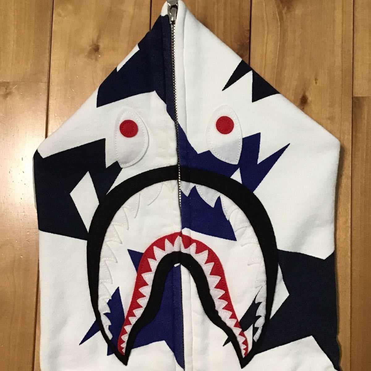 ☆NFS限定☆ スター シャーク パーカー Sサイズ a bathing ape bape 