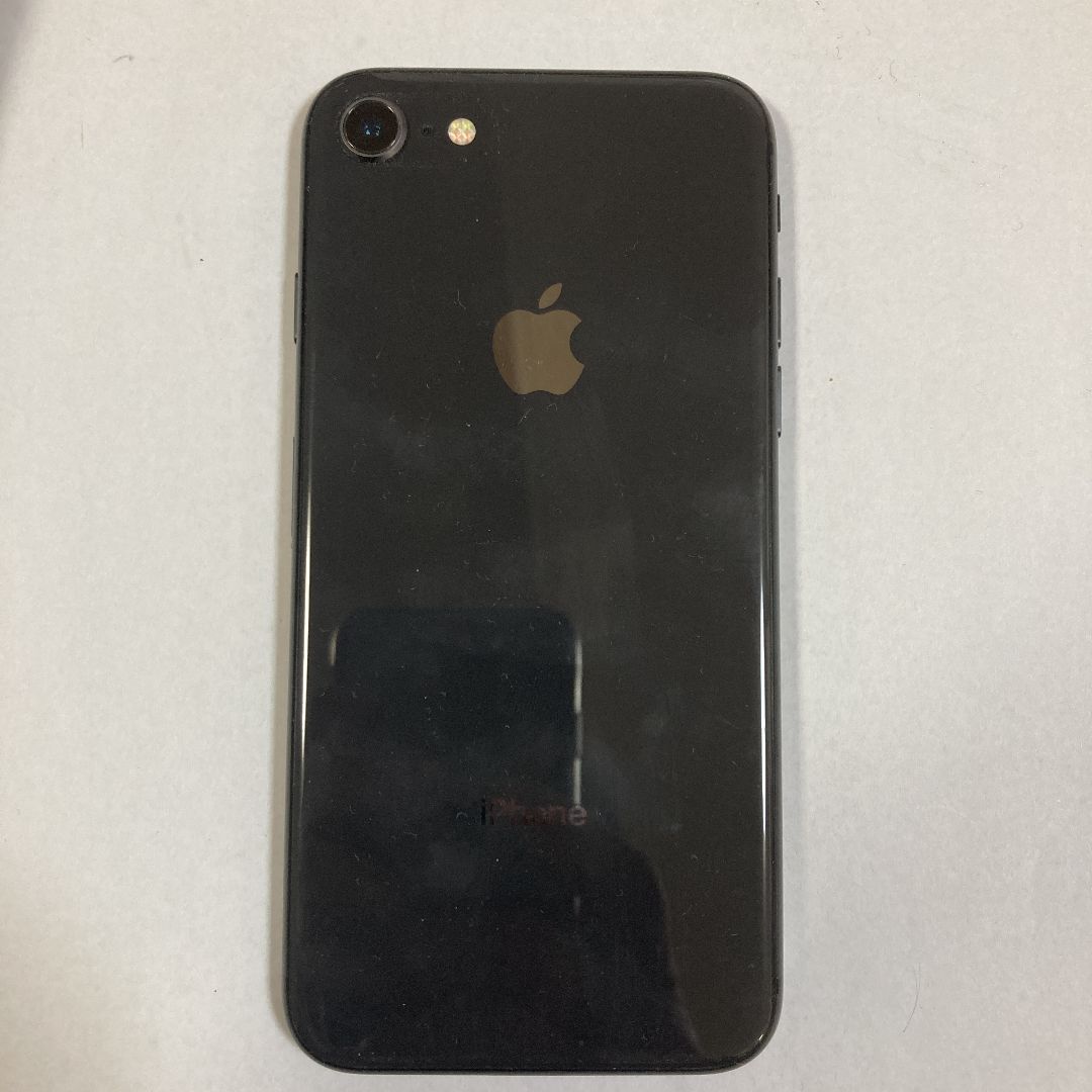 iPhone8 64GB ブラック 美品 - 家電屋さん - メルカリ