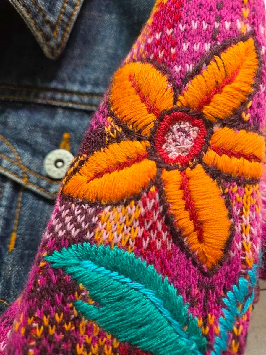 オイリリー ポイントニット