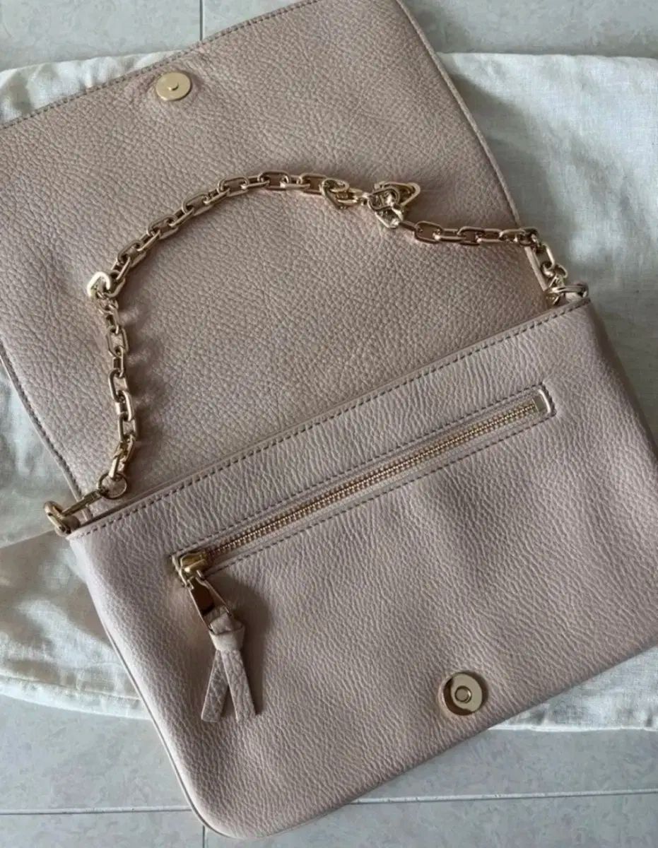 正規品 Tory Burch トリーバーチ クラッチ WWW_NOITHATQUANGTHANH_NET